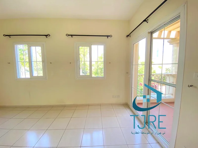 وصول سهل إلى المسبح والمنتزه | أفضل موقع | تخطيط كبير | تم الحفاظ عليه جيدًا63922744479107113