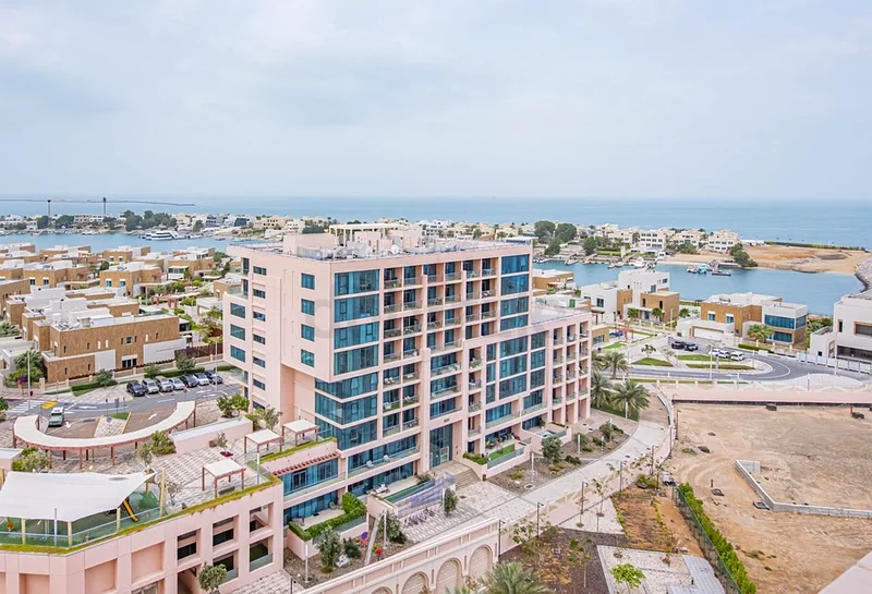 شقة من المالك مباشرة في فيرمونت مارينا مع شرفة63838854567810111