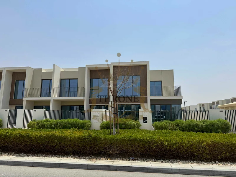 Single Row | Corner | Brand New | PRIME LOCATION63733974728833111