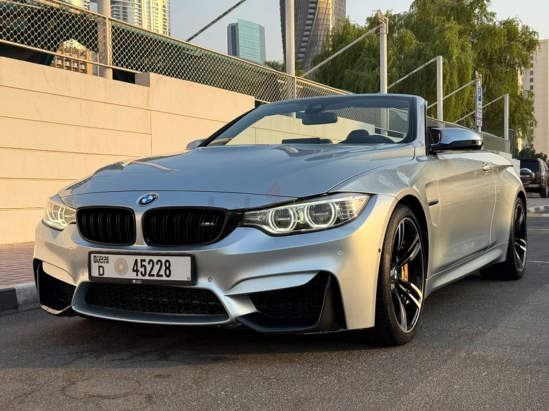 BMW M4 Convertible | 2016 | GCC Spec | Silverstone AGMC SERVICE63612092680195111