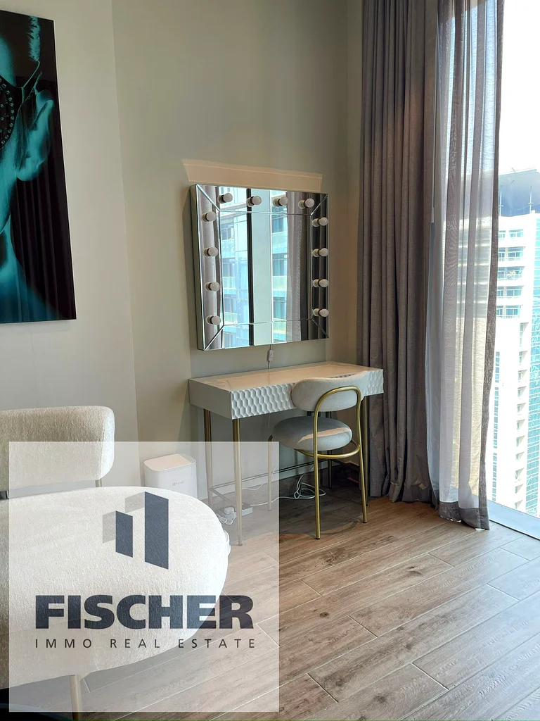 High Floor I Furnished Modern Unit I Prime Location64040143490562113