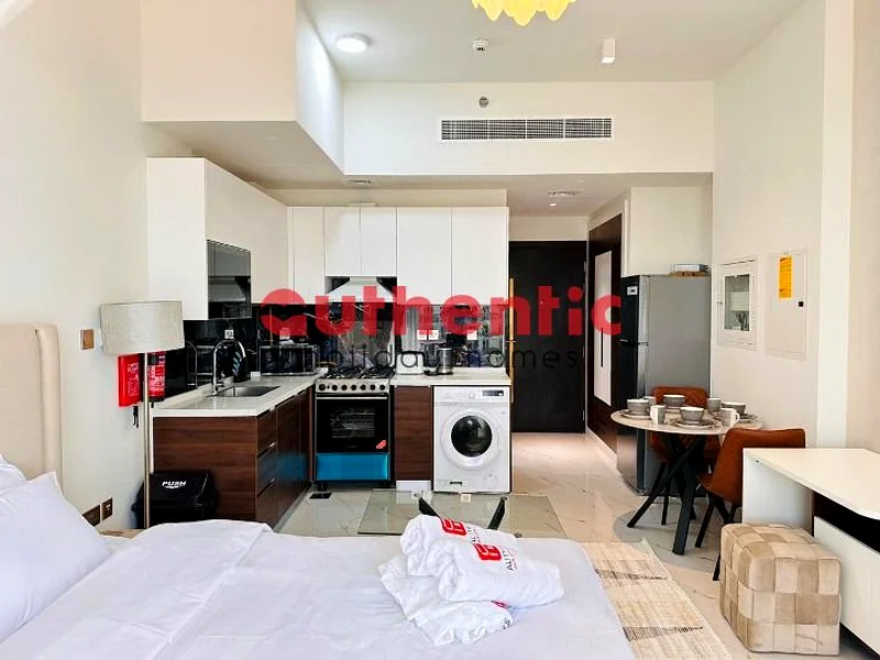 Fully Furnished | Overlooking Community View | Fine Studio63830030837889114