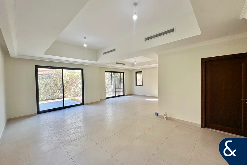 Vacant | Five Bed | Type 6 | Independent63915982673922111