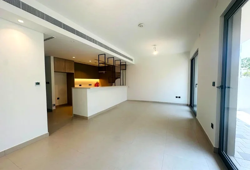 مجتمع سكني جديد بالكامل | قريب من الحديقة | جاهز الآن63930042930049112