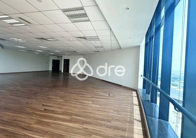 شاغرة I موقع ممتاز I تم صيانتها بشكل جيد63618400145154112