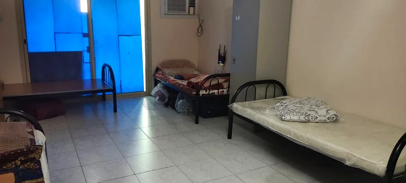 مساحة سرير متوفرة للرجل التنفيذي من جنوب الهند في القصيص (بالقرب من محطة المترو الحرة)63624070705794112