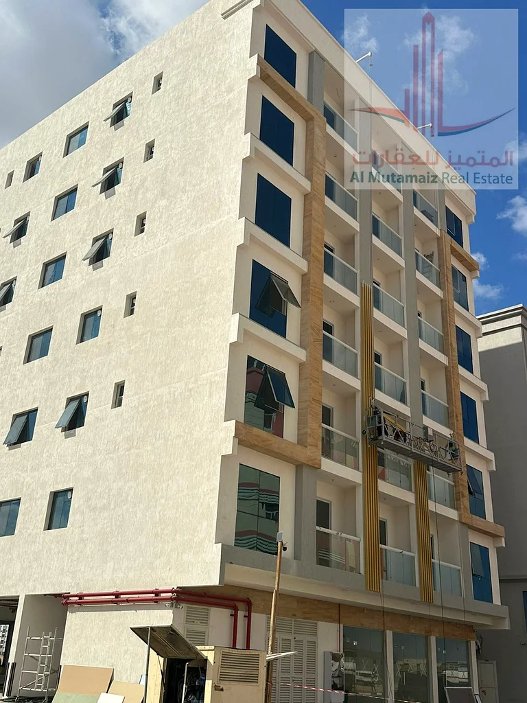 غرفتان وصالة للإيجار السنوي للمقيم الأول، تشطيبات ممتازة، بسعر رائع63809770995203112