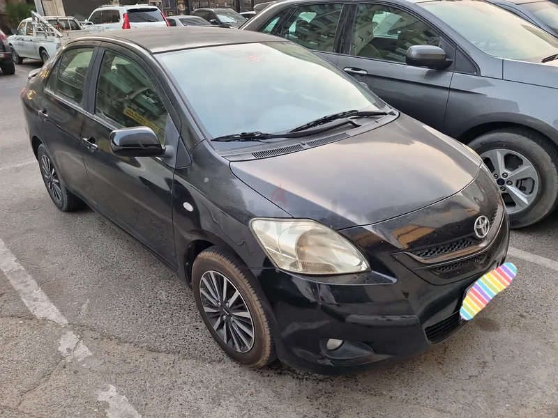 Toyota yaris 200863612448839939112