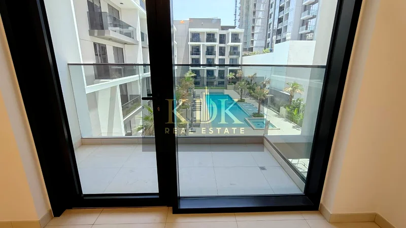 studio | best ammenities | spacious63787594020609110