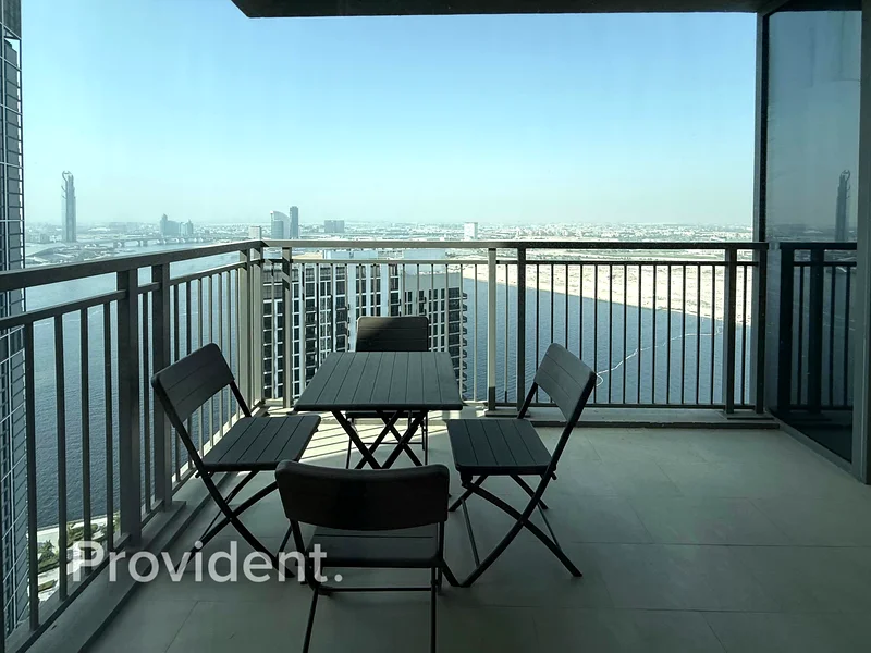 الطابق العالي | مفروش بالكامل | غرفة خادمة63759932689025110
