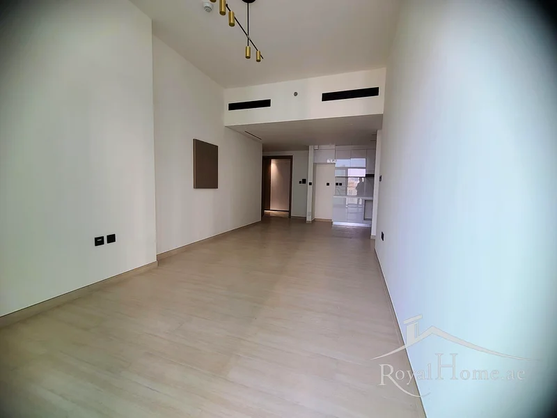 Brand New Apart./Multiple Cheques/Prime Location63781098046593113