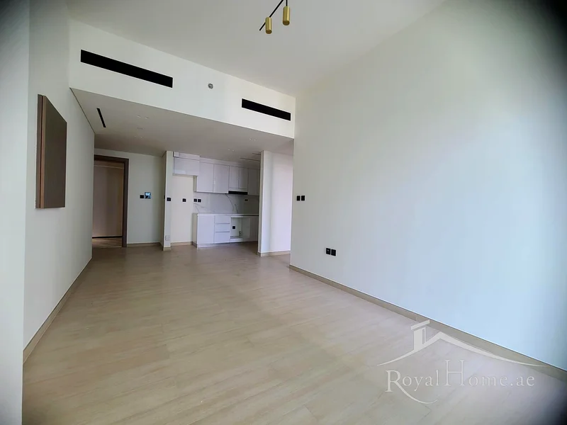 Brand New Apart./Multiple Cheques/Prime Location63781098046593110