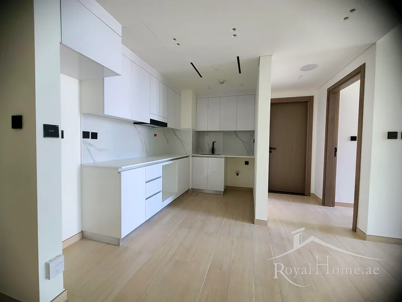 Brand New Apart./Multiple Cheques/Prime Location63781098046593112