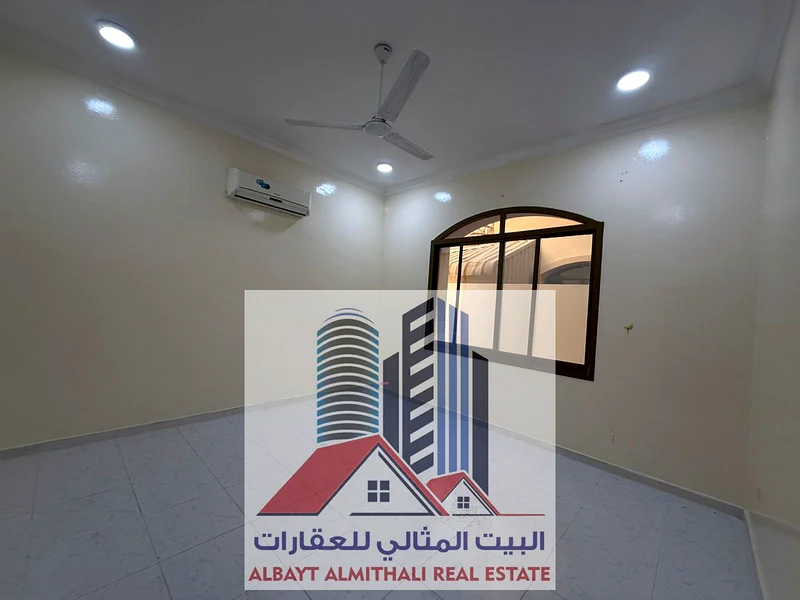 **🌟 فيلا فاخرة للإيجار في المويحات 1 – عجمان مع 5 غرف نوم رئيسية ومساحة واسعة! 🌟**63712511868162114