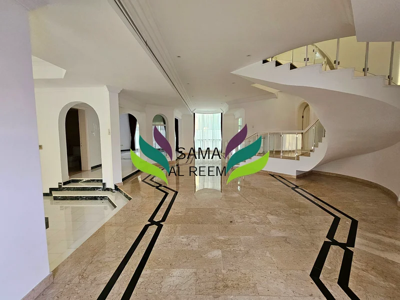 5 غرف نوم + خادمة | حديقة | مسبح خاص | أم سقيم 163654980829826114