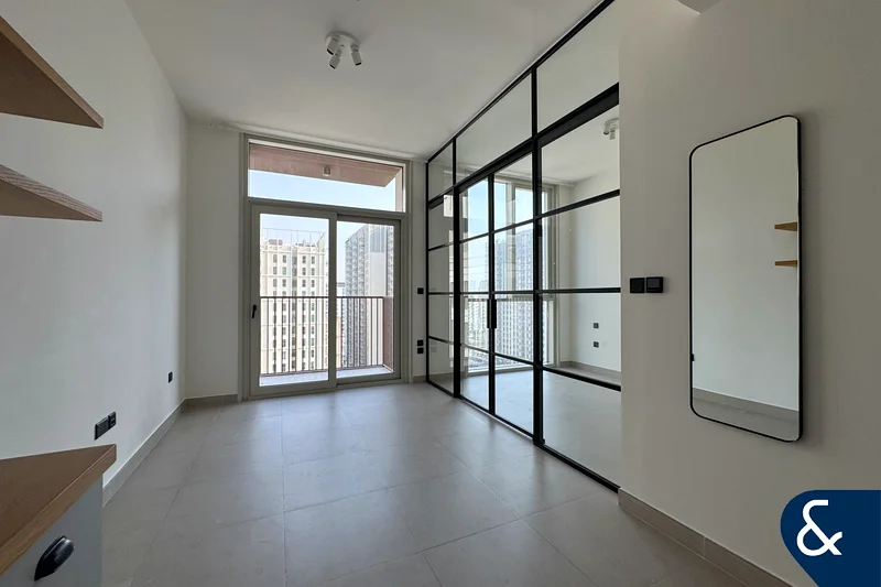 Great Investment | Pool View | Open Plan64044326343042112