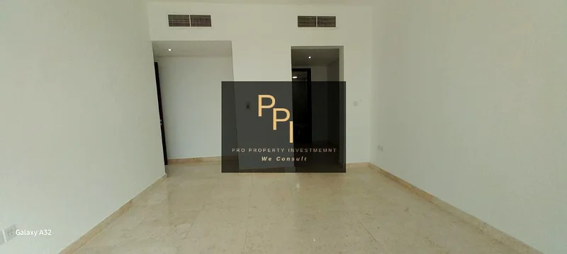 شقة واسعة من غرفتي نوم + غرفة خادمة | إطلالة بحرية كاملة63846056154113113