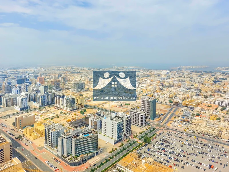 شقة واسعة من 3 غرف نوم في برج دوجا | مسبح على السطح | صالة رياضية | خدمة بواب63745753674369111
