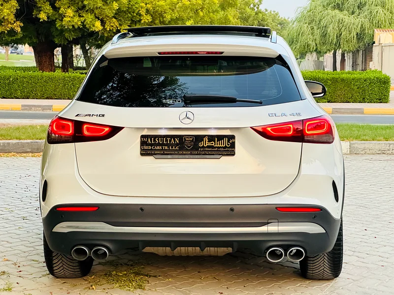 Mercedes Benz GLA 45 AMG FREE ACCIDENT FULL OPTIONS UNDER WARRANTY63613463098498112