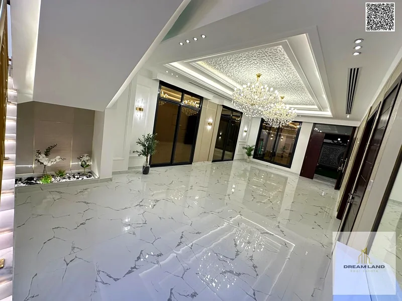 Classic villa, including registration and ownership fees, with a spacious internal garden and a distinctive swimming pool. A garden in front of the vi63902224324737113