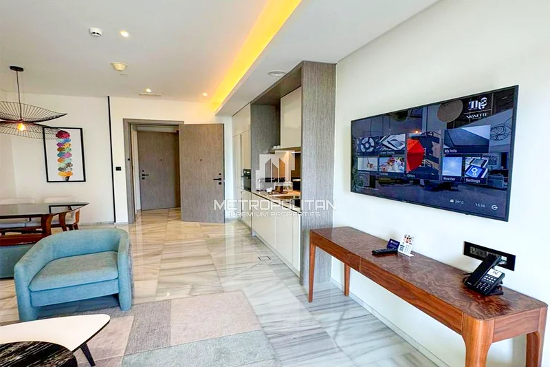 Stunning Full Palm and Sea View | Prime Location64010115335810112