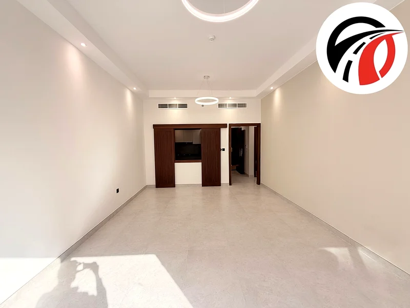 شقة فاخرة مكونة من غرفتي نوم بسعر رخيص / قريبة جداً من المترو مقابل 119999 فقط63763098297859114