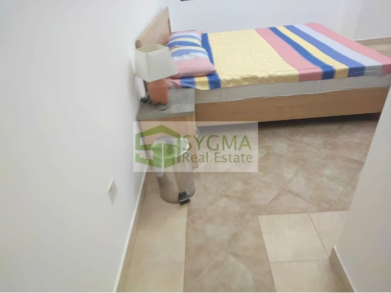 مؤثثة بالكامل | 2 غرفة نوم + غرفة تخزين | بدون رسوم مبرد مركزي |63724786838785113