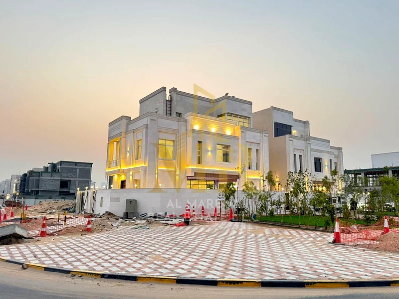 Corner villa with turnkey delivery at an all-inclusive price on the main street, ready for occupancy in the most prestigious areas of Ajman. Freehold63902964249091110