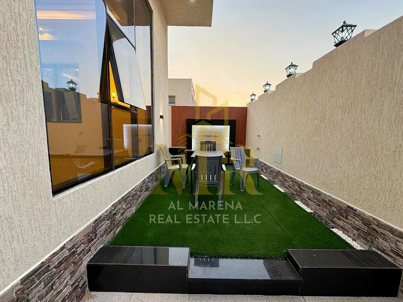 🏡 For Sale – Luxury Villa in Al Bahia – Ajman | 2 Floors + Roof | 6 Master Bedrooms | Majlis + 3 Living Halls | 3 Modern Kitchens | Maid’s Room | Roo63882551649794113