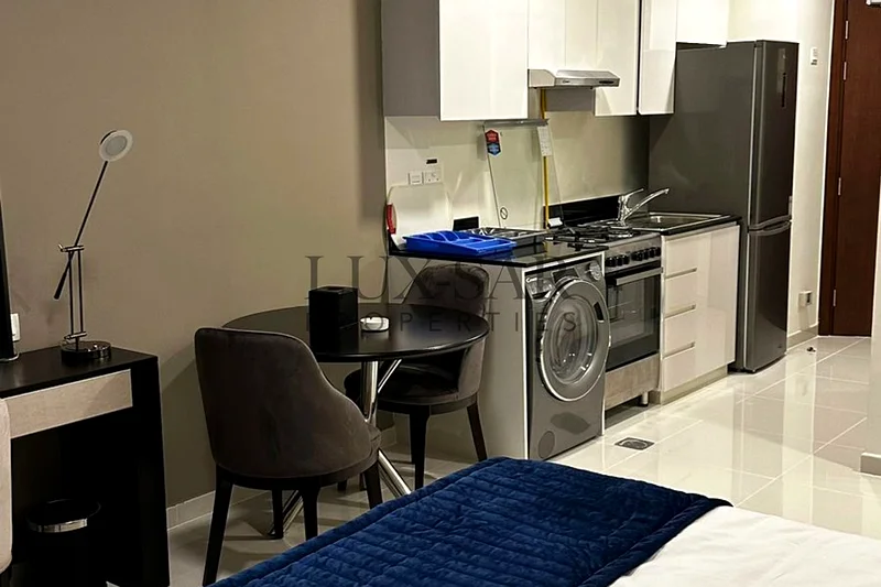 Modern | High Floor | Bright & Spacious63741525609091114