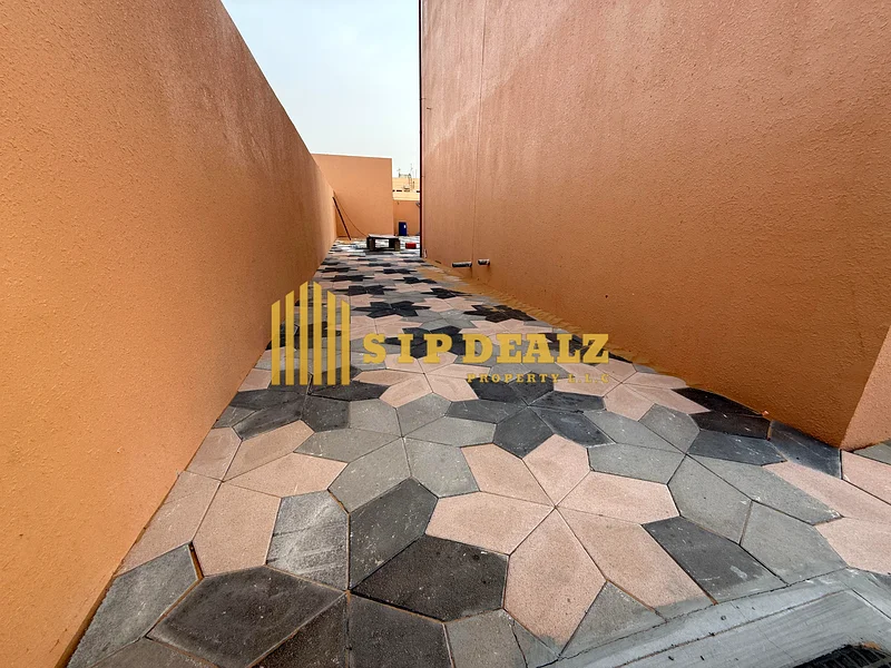 Brand New Warehouse with a private Bathroom available in Al Sajaa for rent63622569907587114