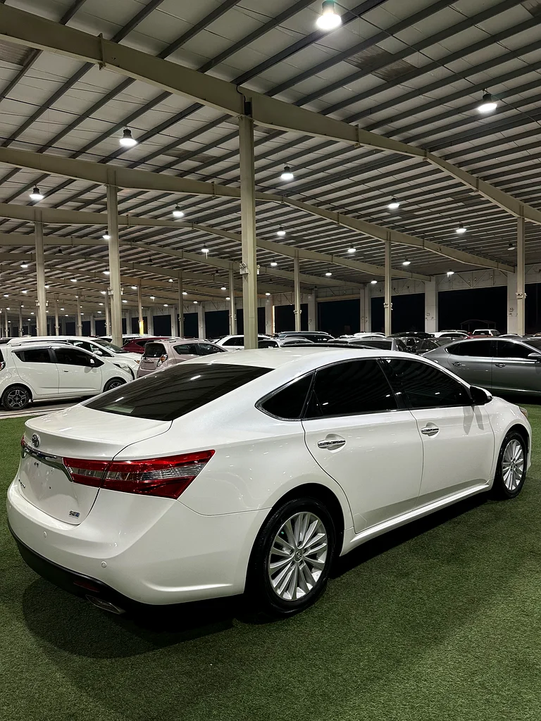 AVALON / 2013 / GCC / IN PERFECT CONDITION63612447835777113