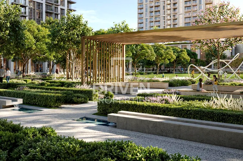 Close to Metro | Creek Tower View | High ROI64024729432705114