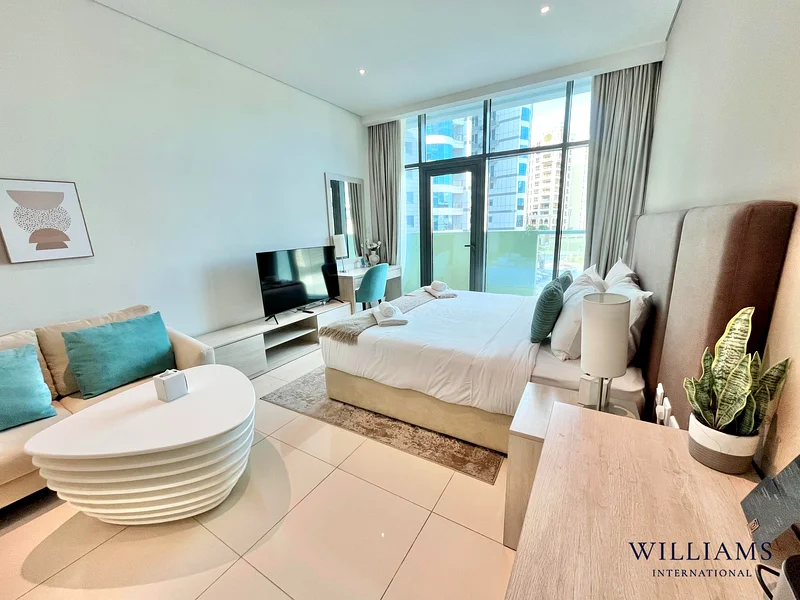 VACANT | HIGH FLOOR | INFINITY POOL63752265921667113