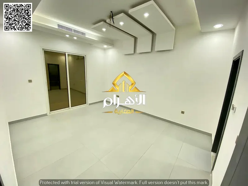 Luxury villa in Al Yasmeen, Ajman, two floors and a roof | Area: 3100 sq ft | 5 master bedrooms | Price: 1,650,000 dirhams, including electricity, wat63902224371715114