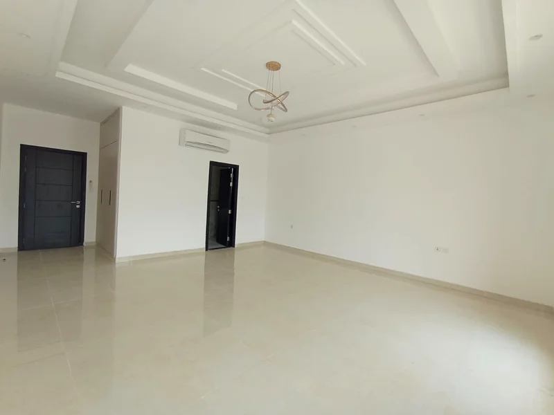 Villa for sale in Ajman, at Al Helio2, Villa is 3 floors, Majlis, hall, 5master room, big kitchen, Pantry, maid room And Roof.63902866082177112