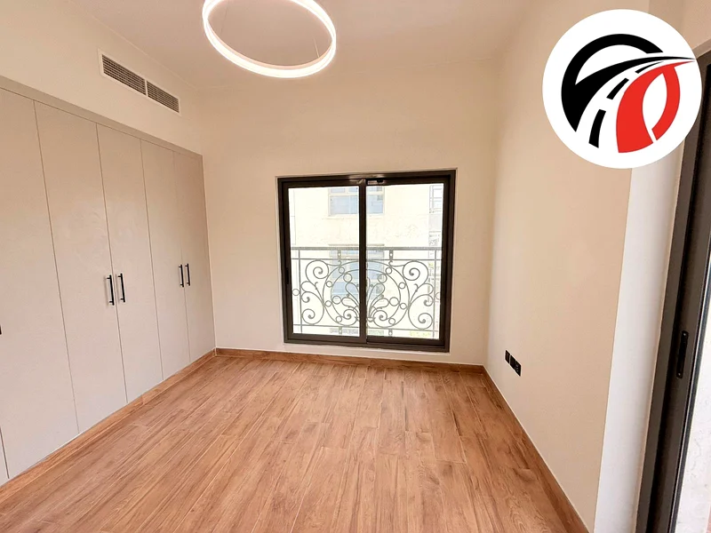 وحدات فاخرة جاهزة للانتقال الفوري بمساحة 3 غرف نوم متاحة // قريبة من المترو63763098264195114