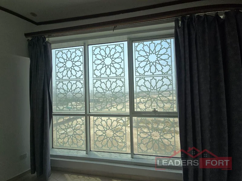 استوديو جيد بالقرب من مترو حديقة الاكتشاف63729499736194113