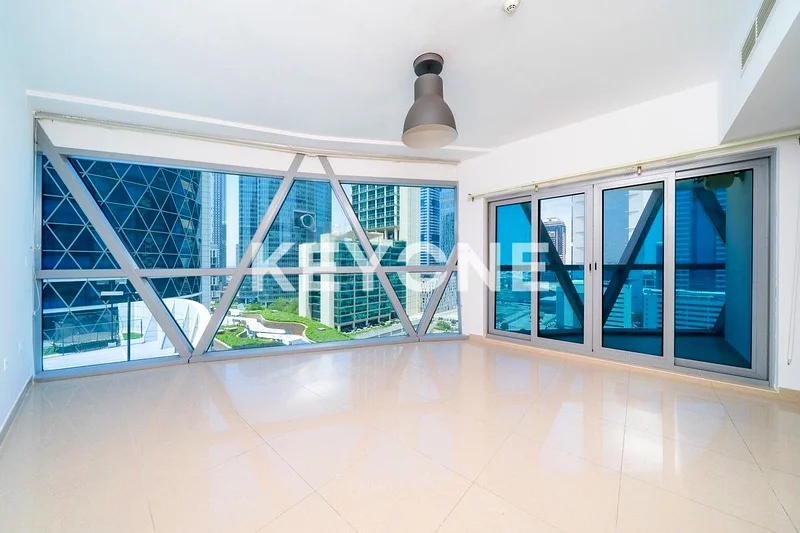 Furnished | Damac Park Tower | Community View63925405008513110