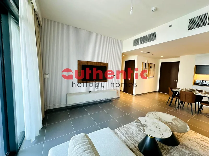 Creek View | Brand New | Spacious Livingroom63831912563201110