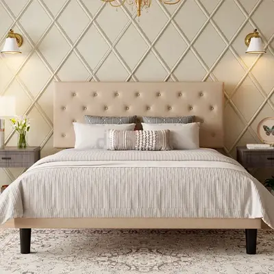 Elegant and Cozy Bed Set for a Tranquil Bedroom