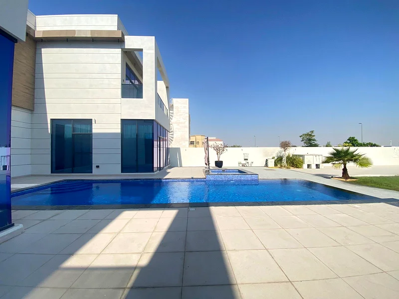 منزل حديث || قطعة ركنية || حديقة منسقة63727388639234113