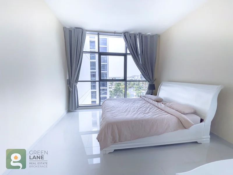 Fully Furnished | Bright n Spacious | No Agents63971812000643112