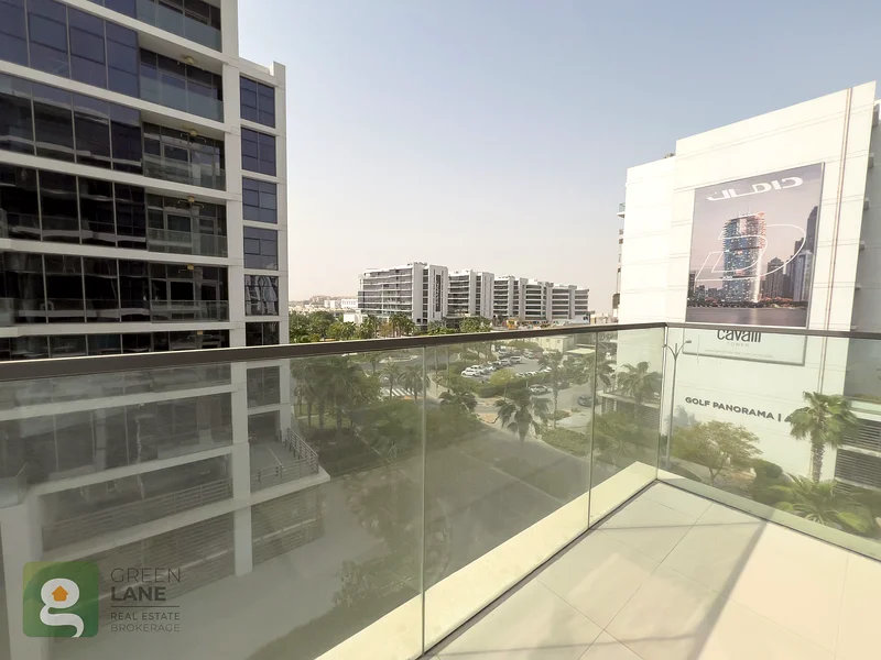 Fully Furnished | Bright n Spacious | No Agents63971812000643110