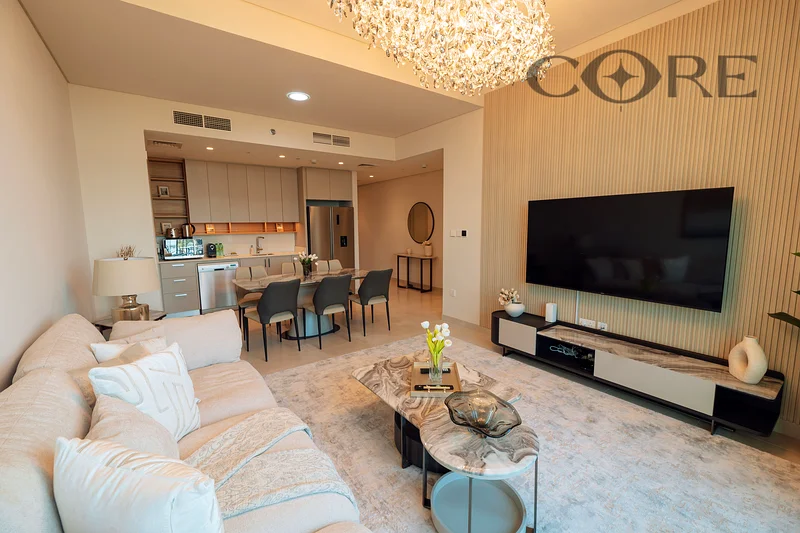 LUXURY UPGRADED | SEA VIEW | VACANT ON TRANSFER64026244488578111