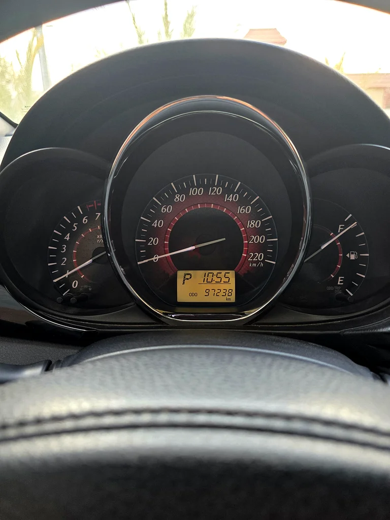 2015 Toyota Yaris Sport, Excellent condition63612448954371111