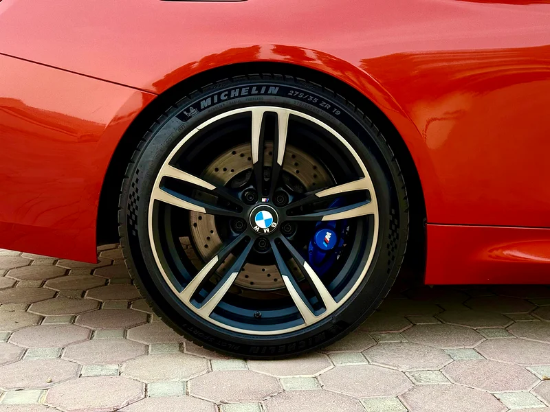 BMW M4 ( Under Warranty )63612092630658112
