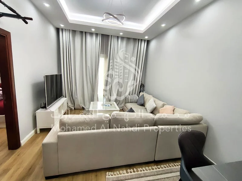 LUXURIOUS EXPERIENCE @ PRIME LOCATION AT JVC63782019587970112