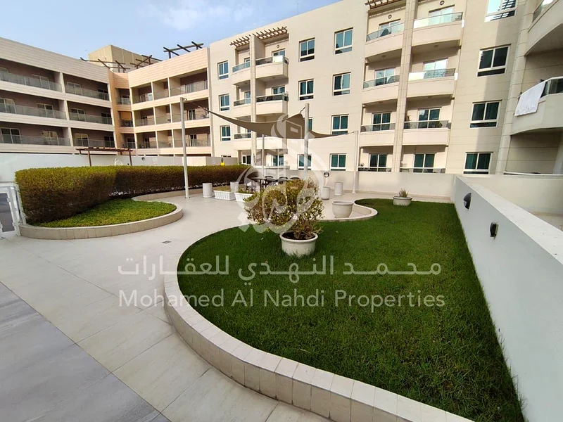 LUXURIOUS EXPERIENCE @ PRIME LOCATION AT JVC63782019587970110