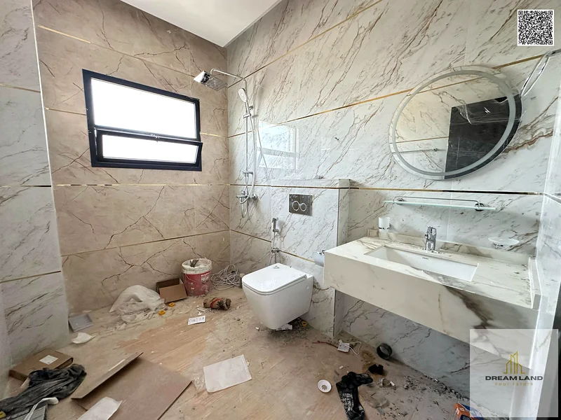 Seize the opportunity to own directly from the owner in the quiet and desirable Al Helio 2 area at a price including registration fees.63902754591619114
